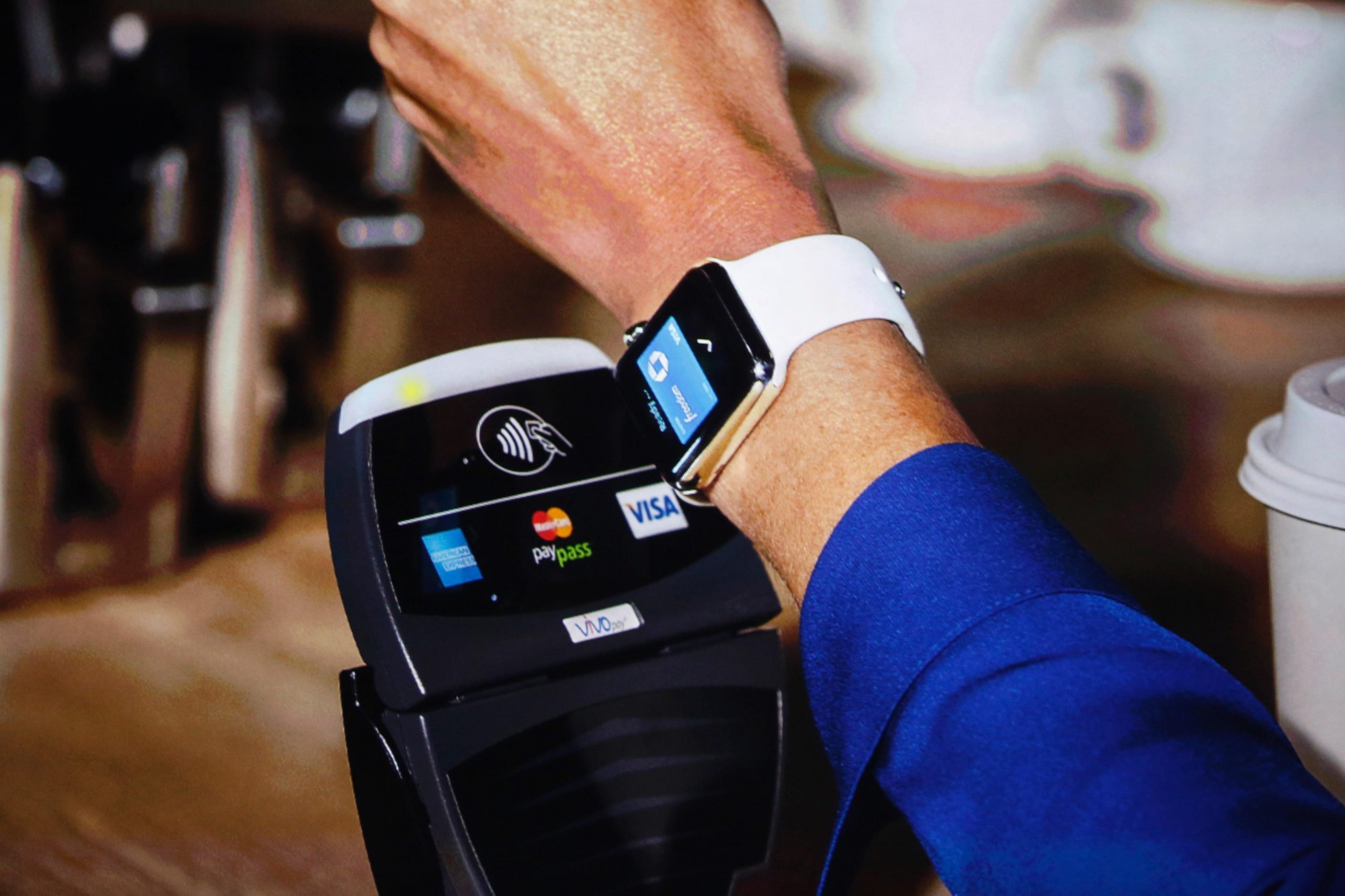 Europe to accuse Apple of anti-competitive practices over its NFC chip thumbnail